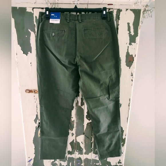 NWT $39.99 34x30 SLIM GREEN CHINOS - Picture 3 of 7